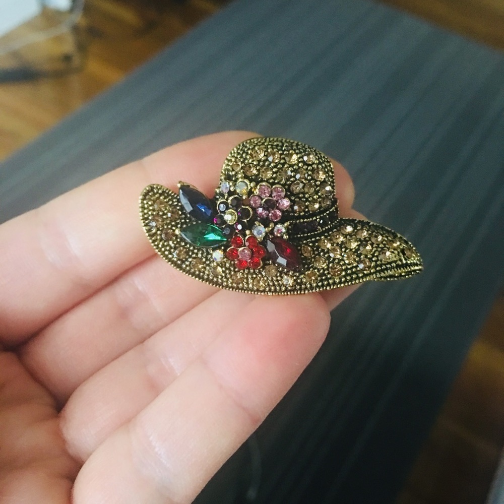 3/$23 Hat With Colorful Rhinestone Flowers Brooch - Picture 6 of 7